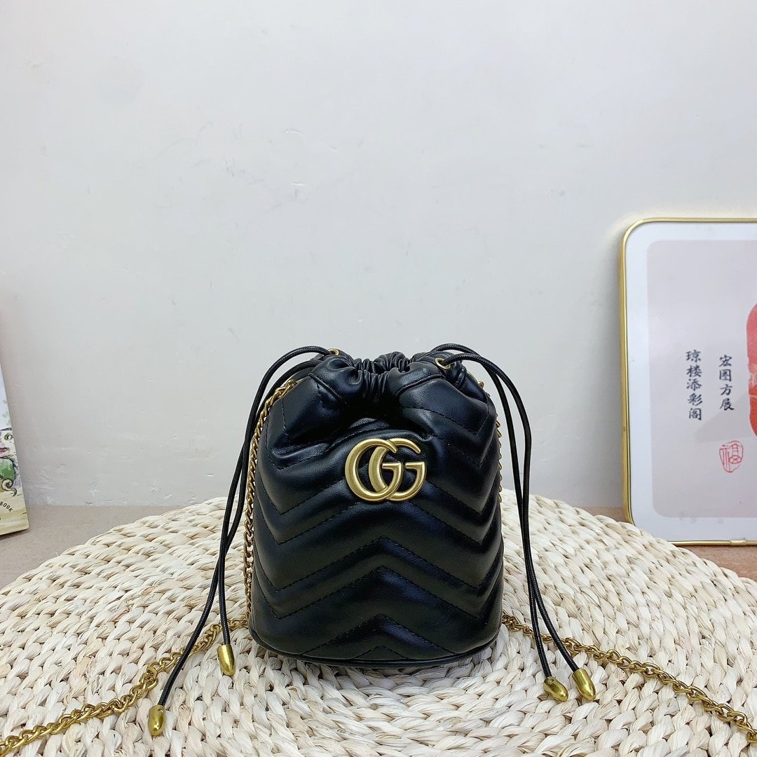 Gvc*1 Gg Marmont Matelassé Chevron Mini Bucket Bag Black 15Cm ‎575163 Dtdrt 1000