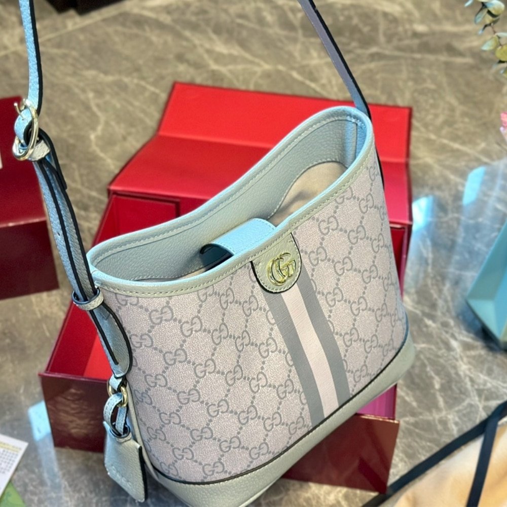 Gvc*1 Ophidia Small Tote Bag Dusty Blue 23Cm ‎765043 Fad04 8741