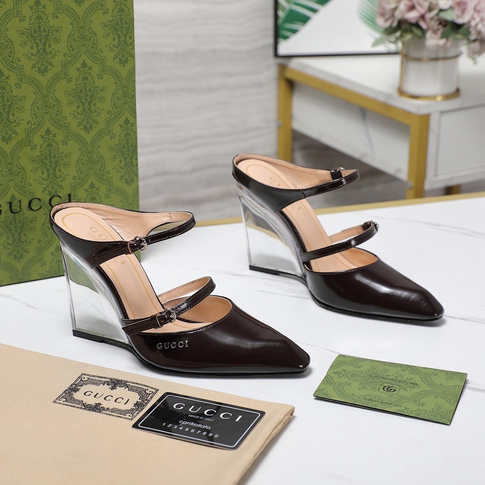 Gvc*1 Women’s Wedge Mule Black 827856 Clg00 1000