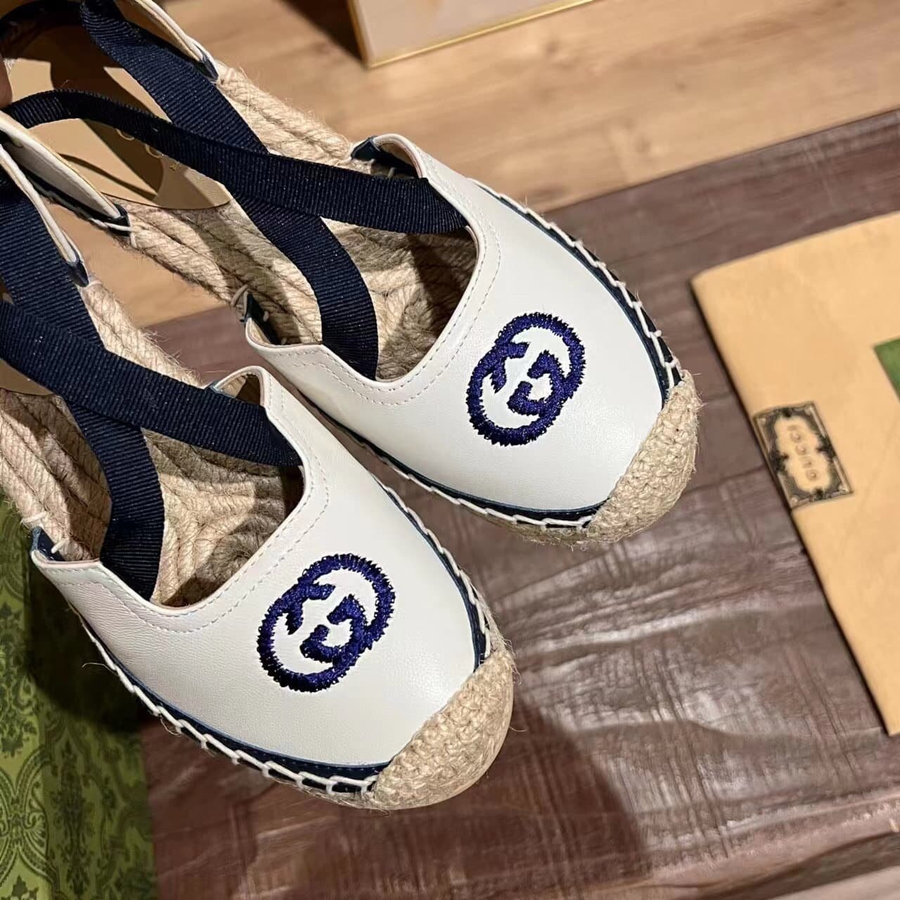 Gvc*1 Gg Canvas Wedge Espadrilles White