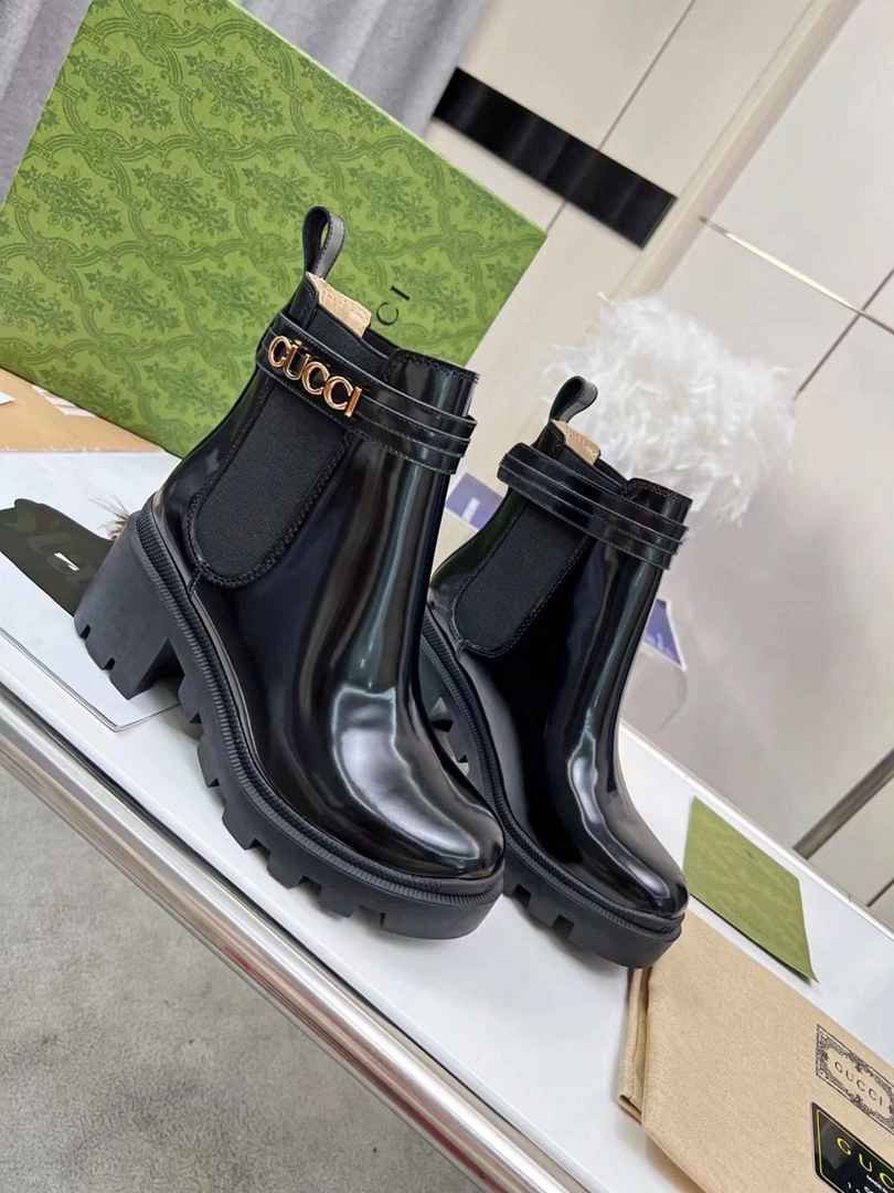 Gvc*1 Mid Heel Boot With Logo Black‎ 734909 Aabk6 1000