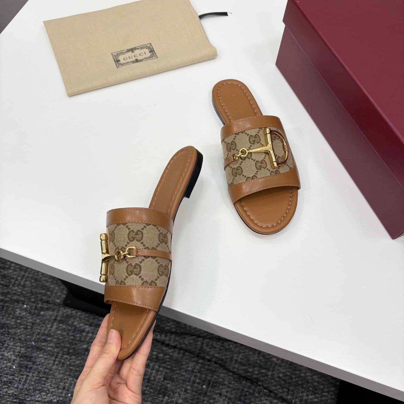 Gvc*1 Women’s Slide Sandal With Horsebit Light Brown 834427 Aae05 2747