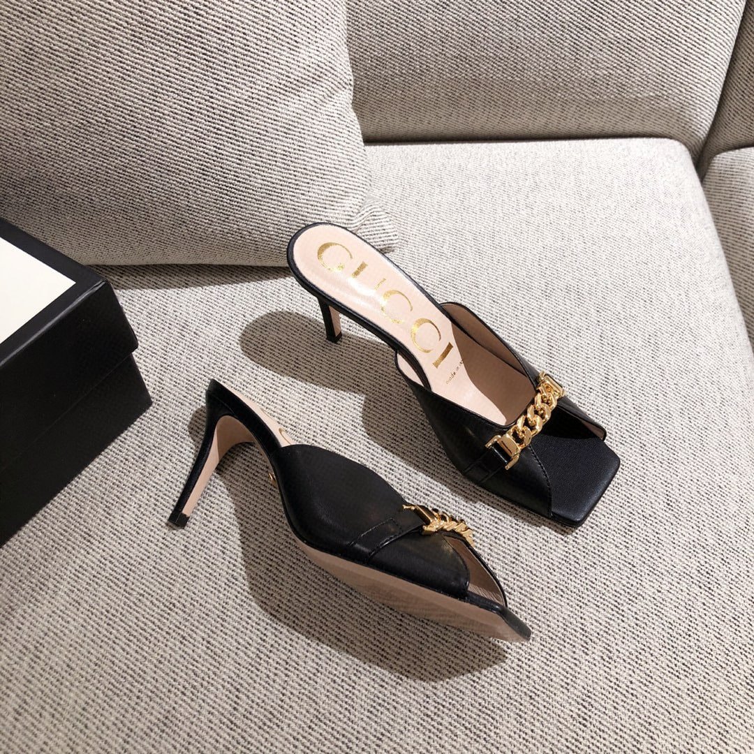 Gvc*1 Sylvie Chain Mule Sandals Black