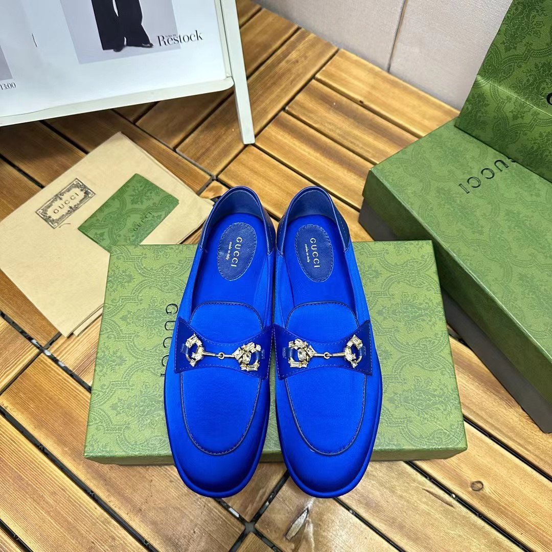 Gvc*1 Horsebit Loafer With Crystals Blue Satin 759780 Knd90 4380