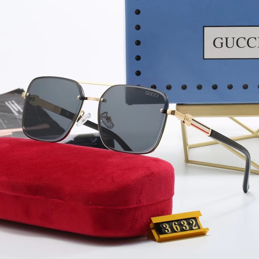 Gvc*1 Square Gradient Vintage Gold Metal Sunglasses Black
