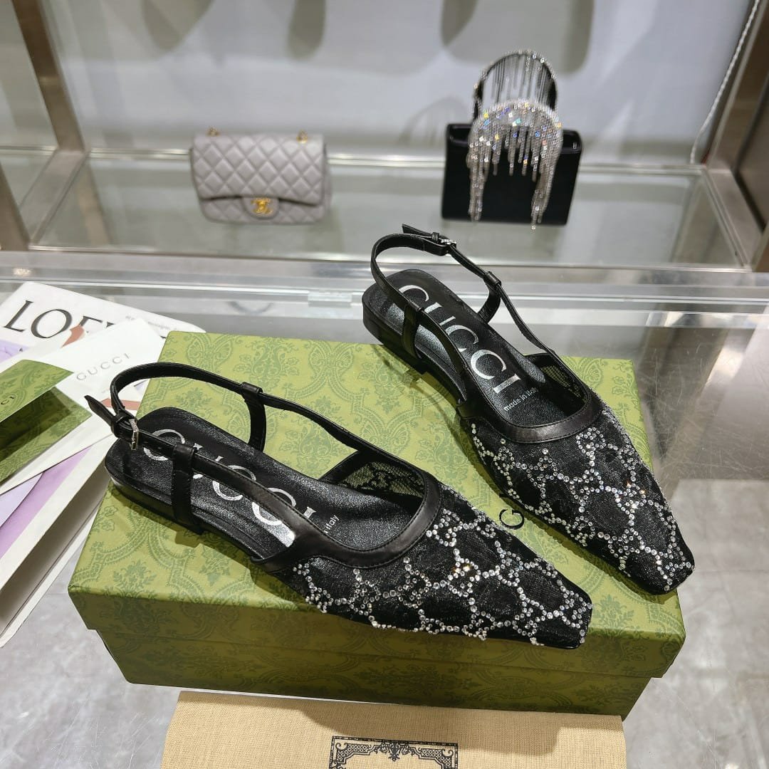 Gvc*1 Gg Embellished Slingback Flats Black