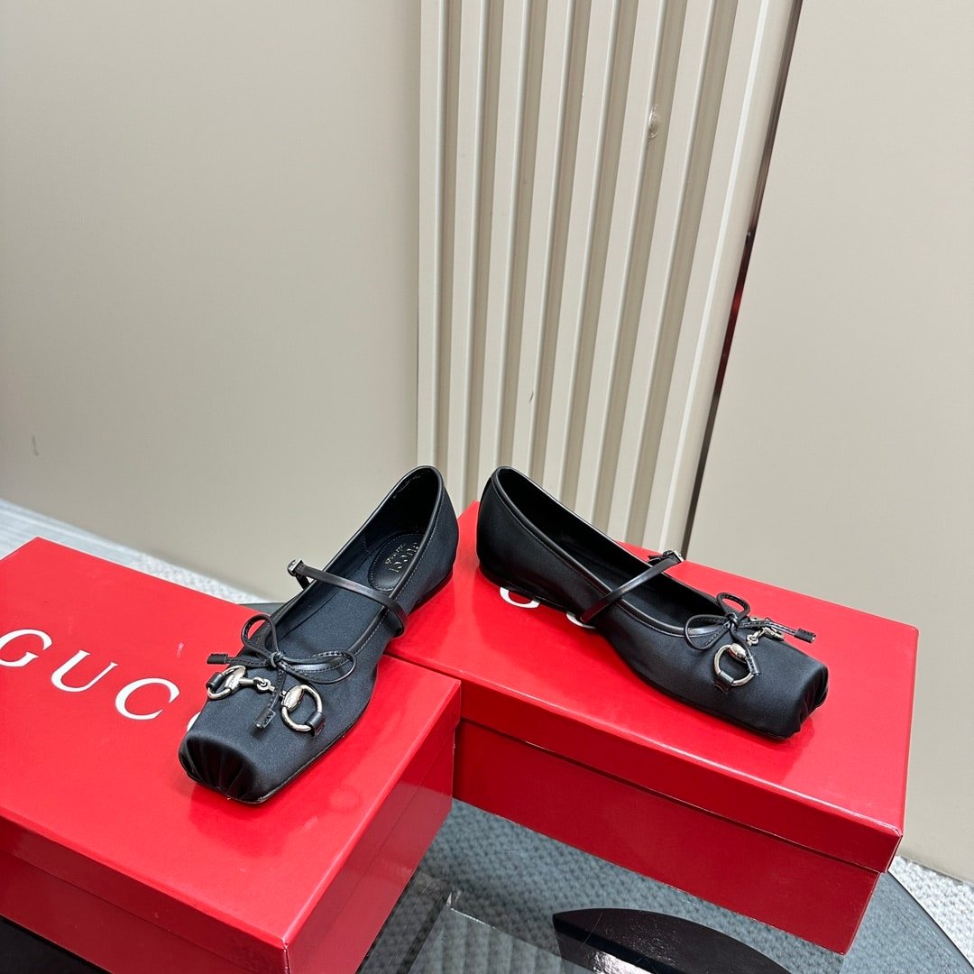 Gvc*1 Women’s Horsebit Ballet Flat Satin Black