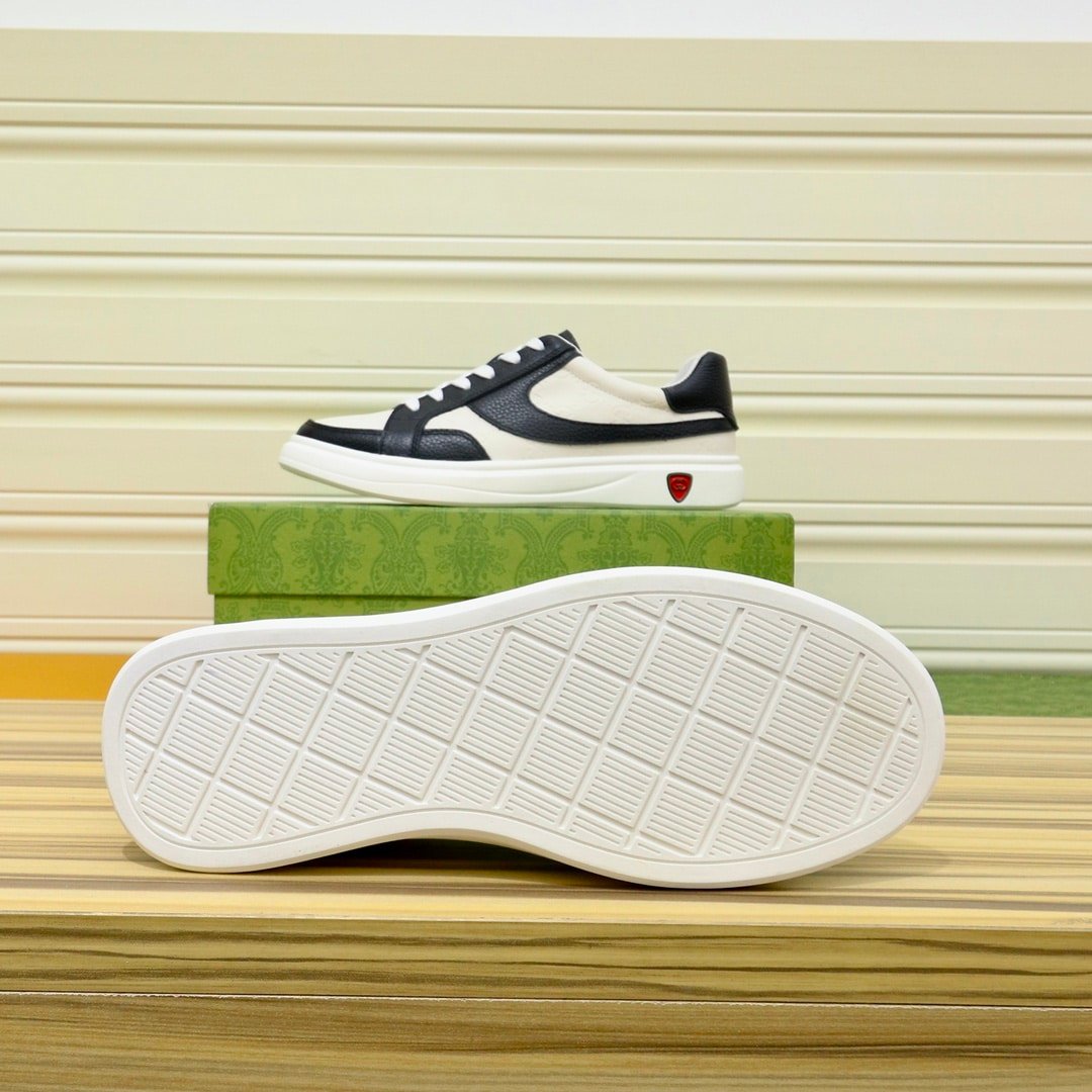 Gvc*1 Gg Men’S Sneaker Leather Black And White