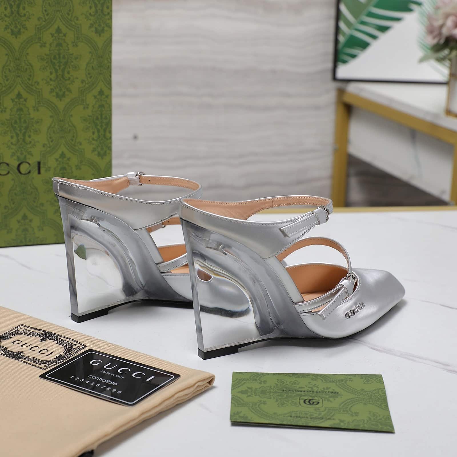 Gvc*1 Women’s Wedge Mule Silver 828030 Aabu5 8106