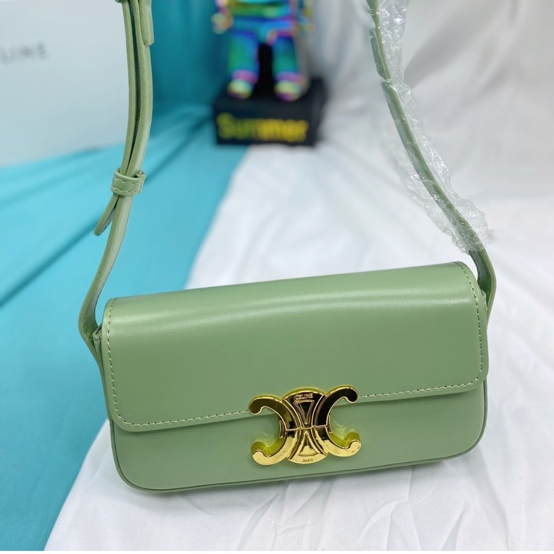 Ce1i*e Triomphe Shoulder Bag In Shiny Calfskin Green 20Cm 194143Bf4 31La