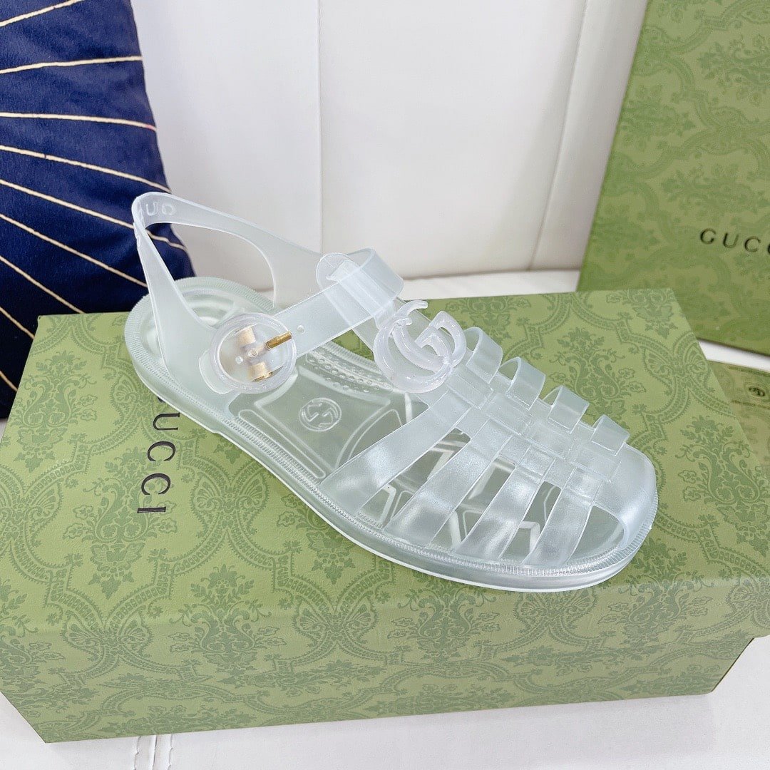 Gvc*1 Sandal With Double G Silver 674133 Jfm00 8300