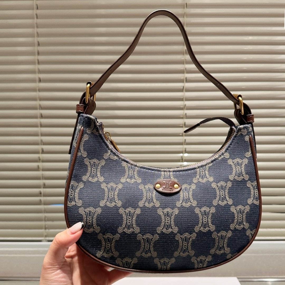 Ce1i*e Ava Triomphe Bag Half Moon In Denim Blue 25Cm
