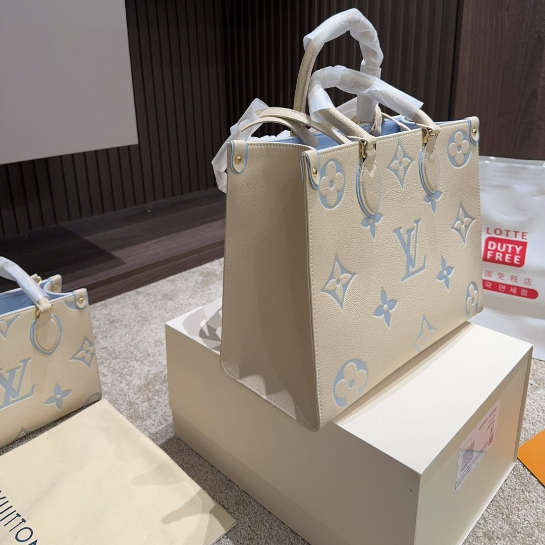 L0vis Vvtt0n Onthego PM Candy Blue 25Cm M46833