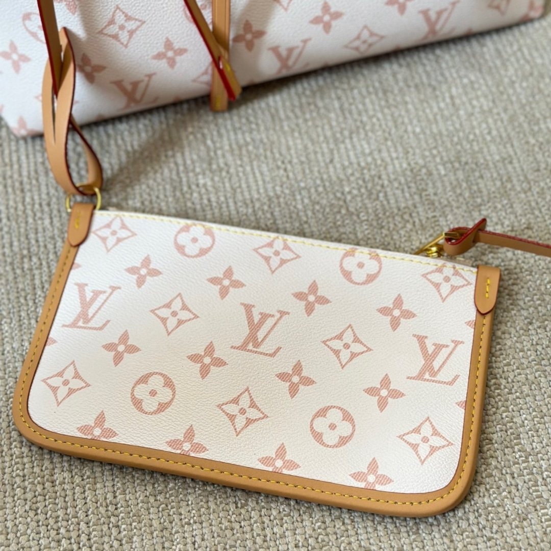 L0vis Vvtt0n Carryall PM Bag Pink 30Cm