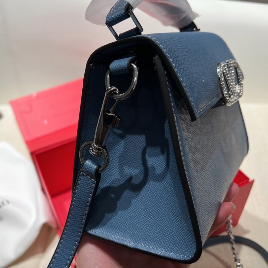 Va1e*ntin0 Garavani Vsling Crystal Embellished Leather Handbag Blue 18Cm