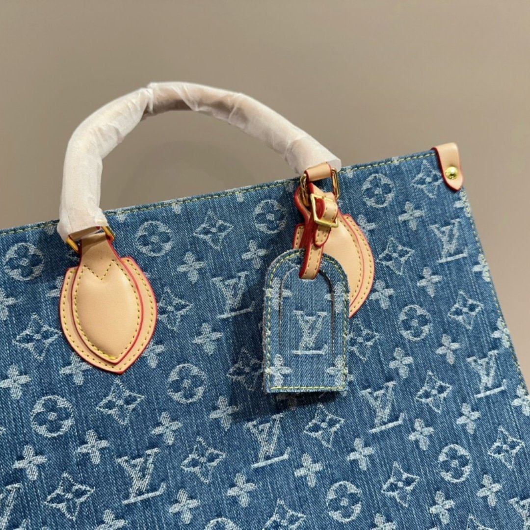 L0vis Vvtt0n New Lv Remix Onthego Mm Denim Blue 35Cm M46871