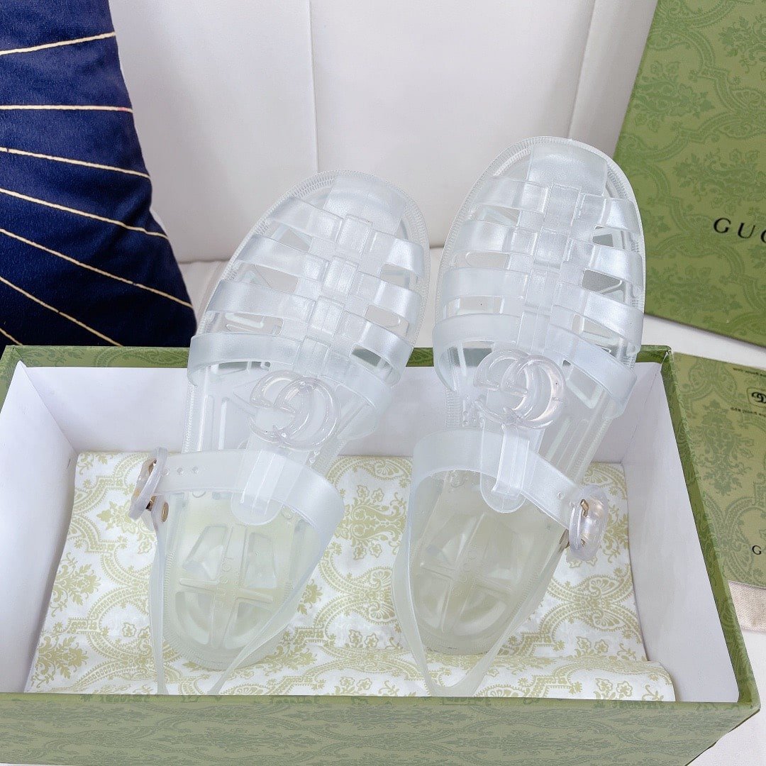 Gvc*1 Sandal With Double G Silver 674133 Jfm00 8300