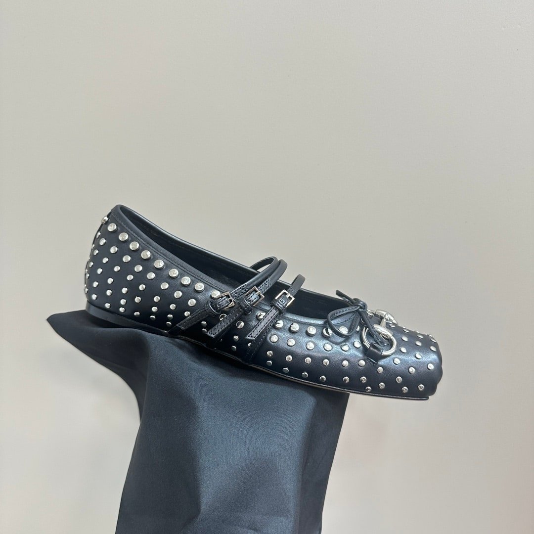 Gvc*1 Women’s Horsebit Ballet Flat Allover Studs Black 814317 Aaeev 1050