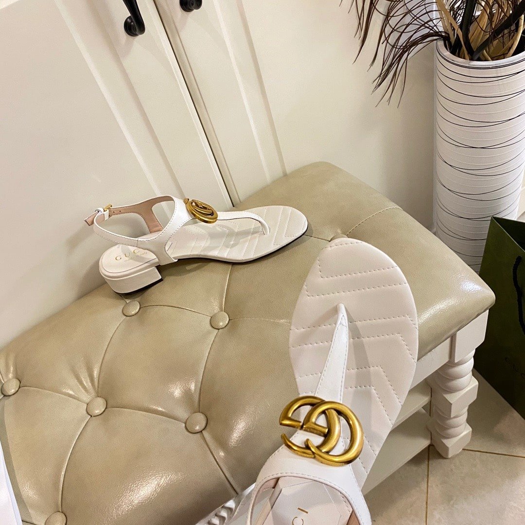 Gvc*1 Double G Sandal Leather White 674840 Bko00 9022