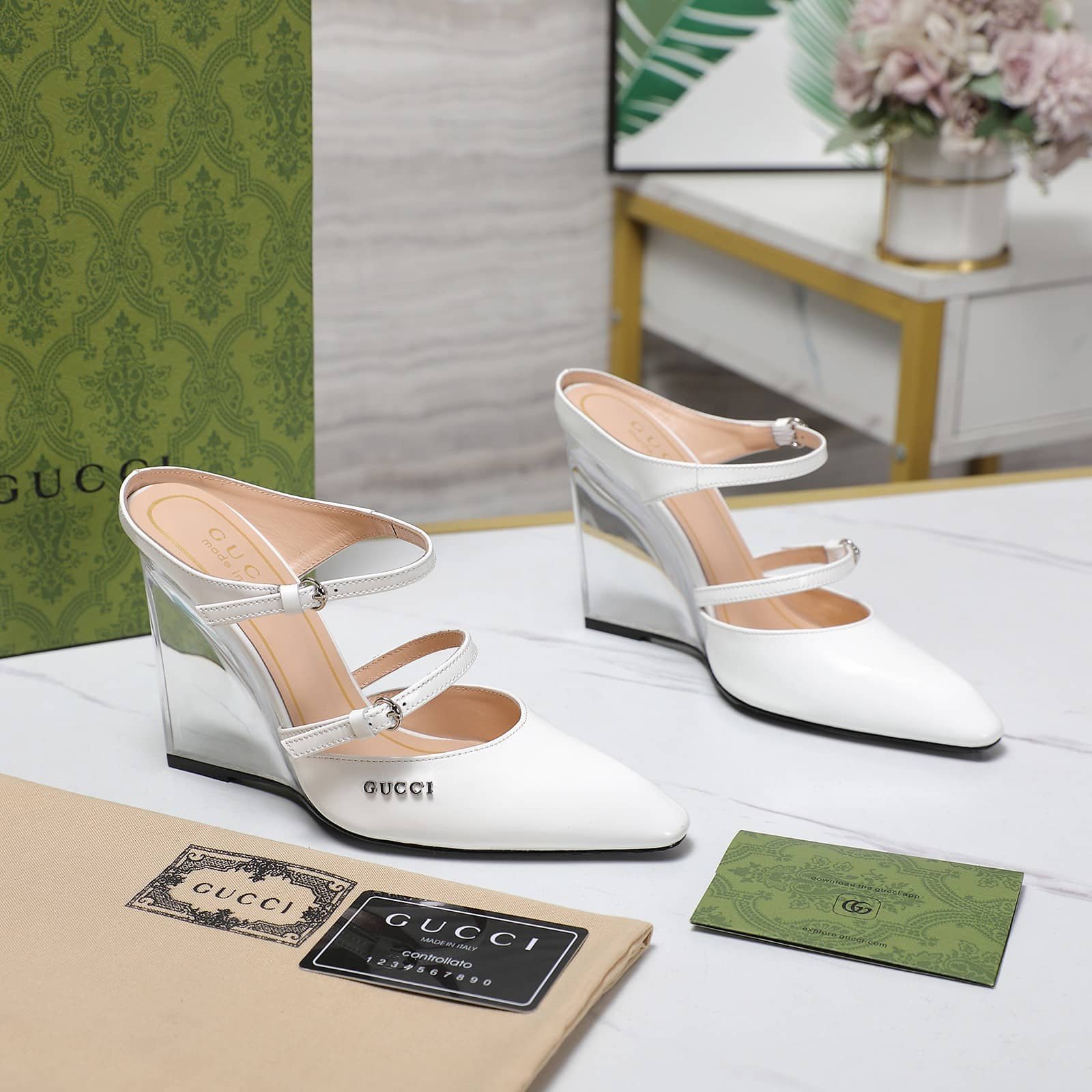 Gvc*1 Women’s Wedge Mule White 827856 Clg00 9014