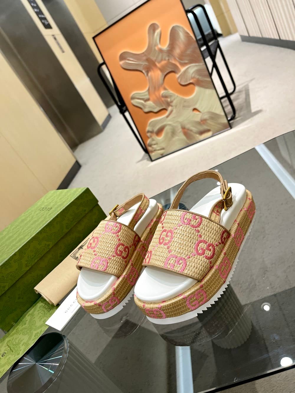 Gvc*1 Gg Platform Sandals Beige Pink
