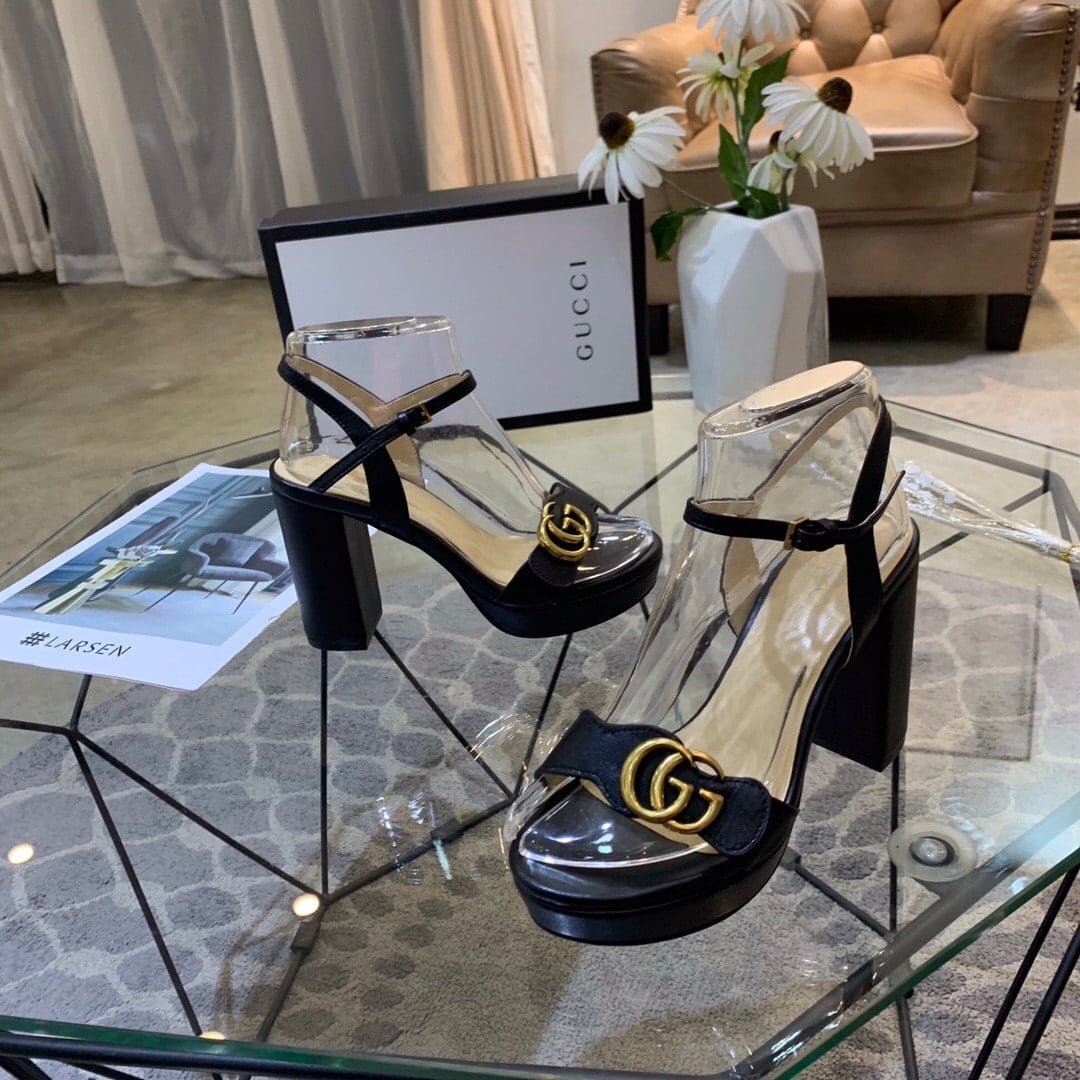 Gvc*1 Gg Leather Heeled Sandal Black