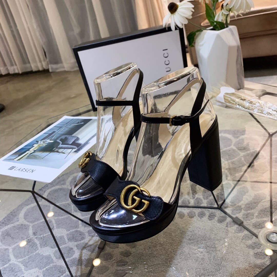 Gvc*1 Gg Leather Heeled Sandal Black