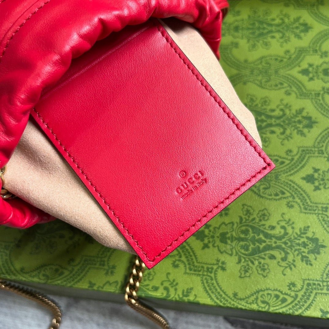 Gvc*1 Gg Marmont Matelassé Mini Bucket Bag Red 13Cm 575163 Dtdht 6832