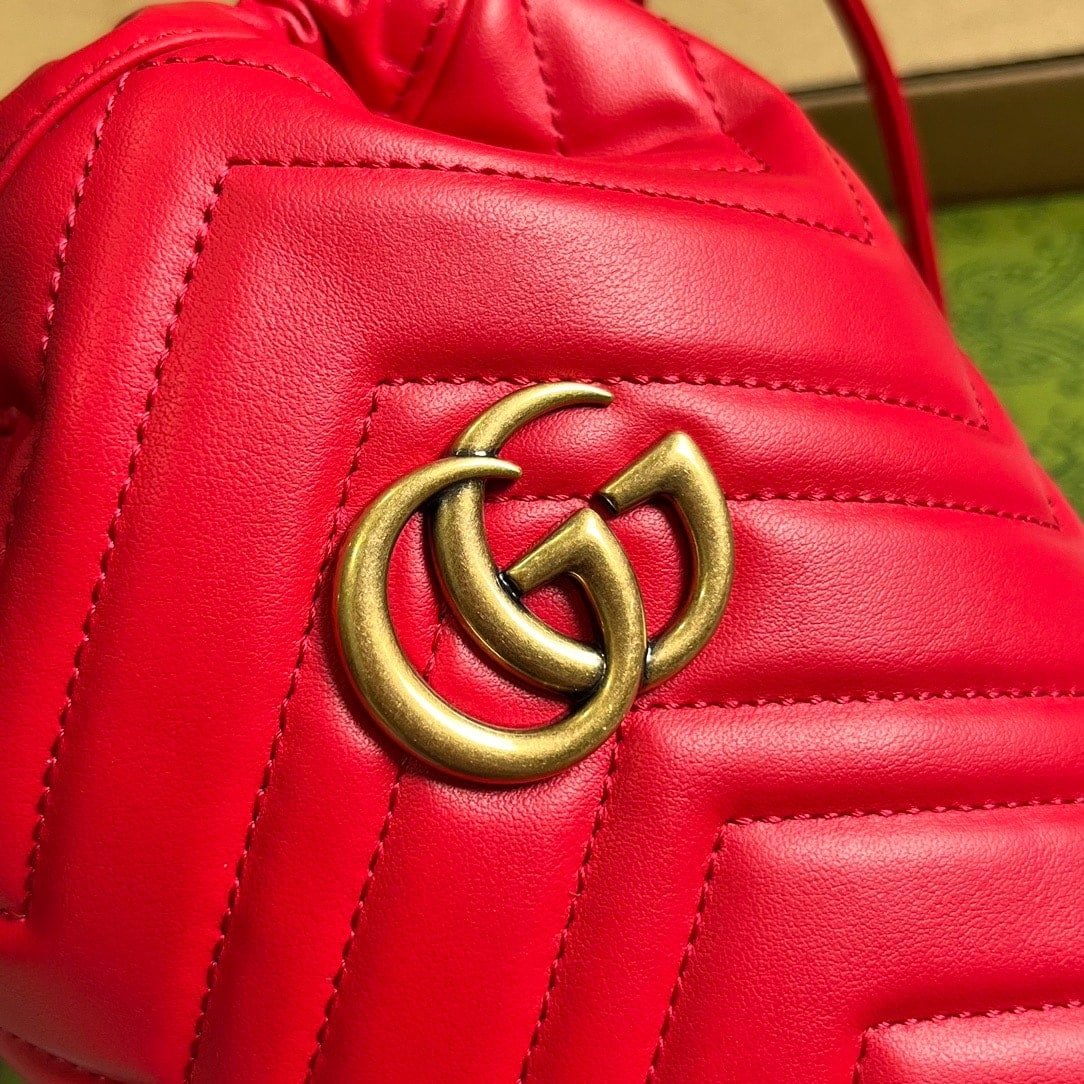 Gvc*1 Gg Marmont Matelassé Mini Bucket Bag Red 13Cm 575163 Dtdht 6832