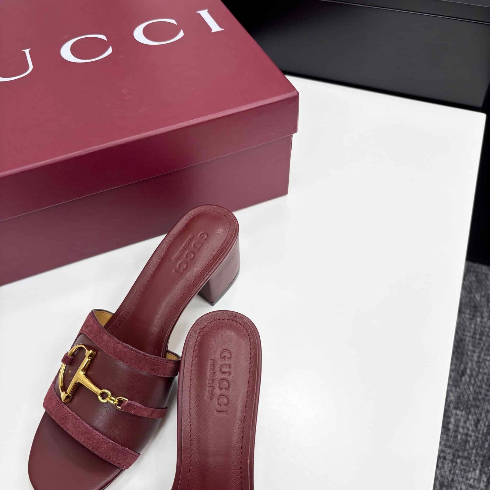 Gvc*1 Women’s Slide Sandal With Horsebit Rosso Ancora Red 834421 Aaexm 6207