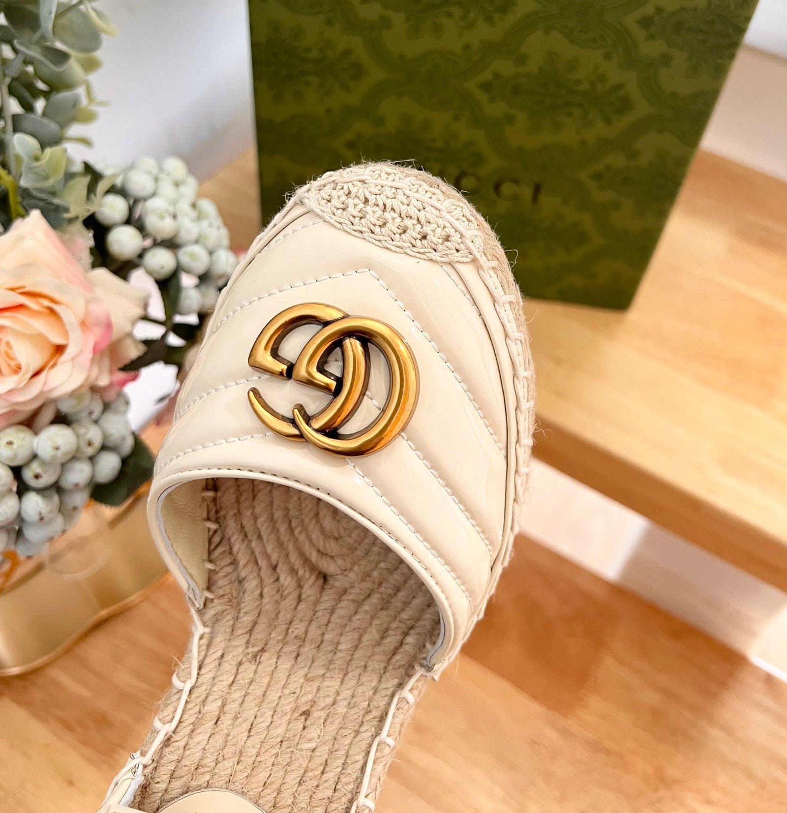 Gvc*1 Leather Platform Espadrille White
