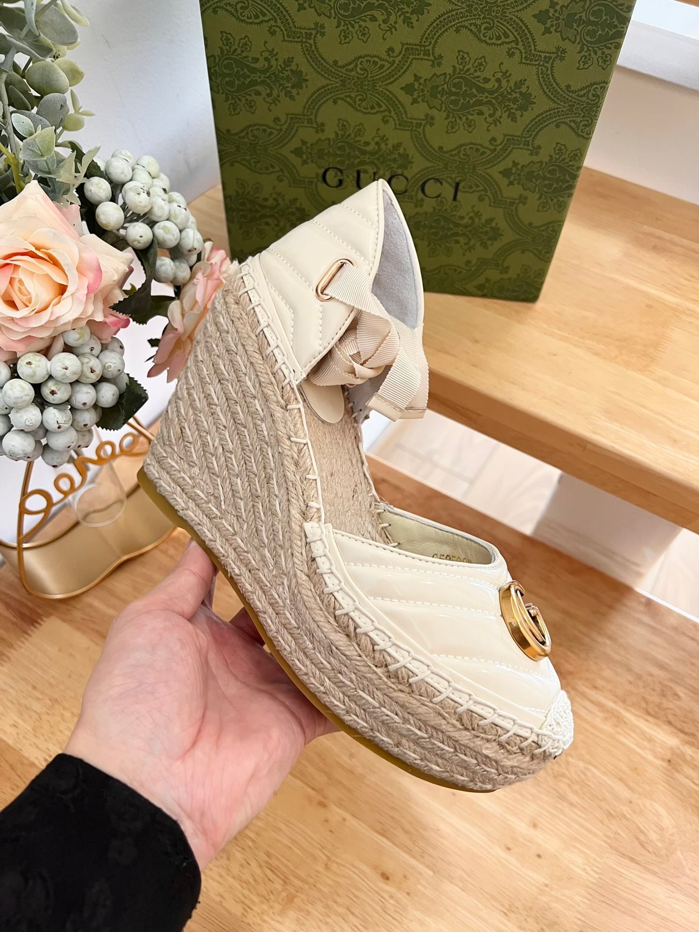 Gvc*1 Leather Platform Espadrille White