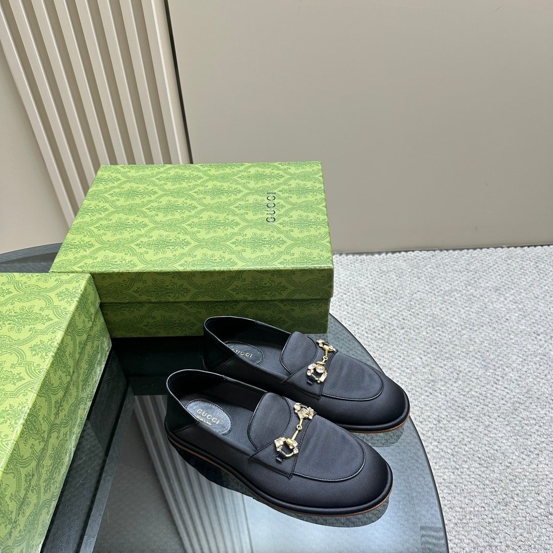 Gvc*1 Women’S Horsebit Loafer With Crystals Black 759780 Knd90 1000