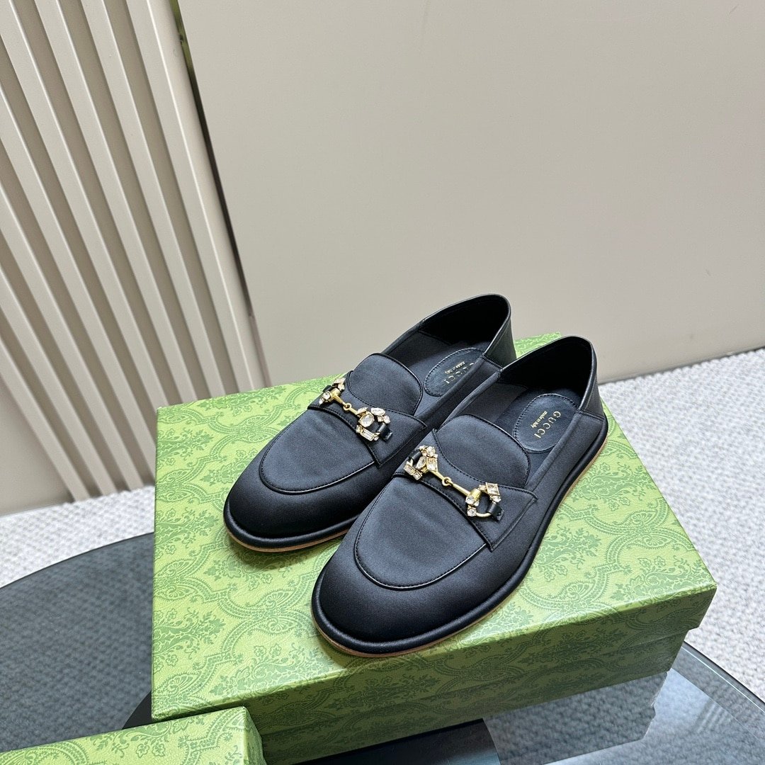 Gvc*1 Women’S Horsebit Loafer With Crystals Black 759780 Knd90 1000