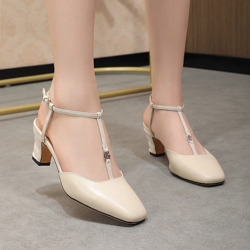 Gvc*1 Women’S Petite Gg Slingback Pump ‎White ‎723446 Bko00 9049