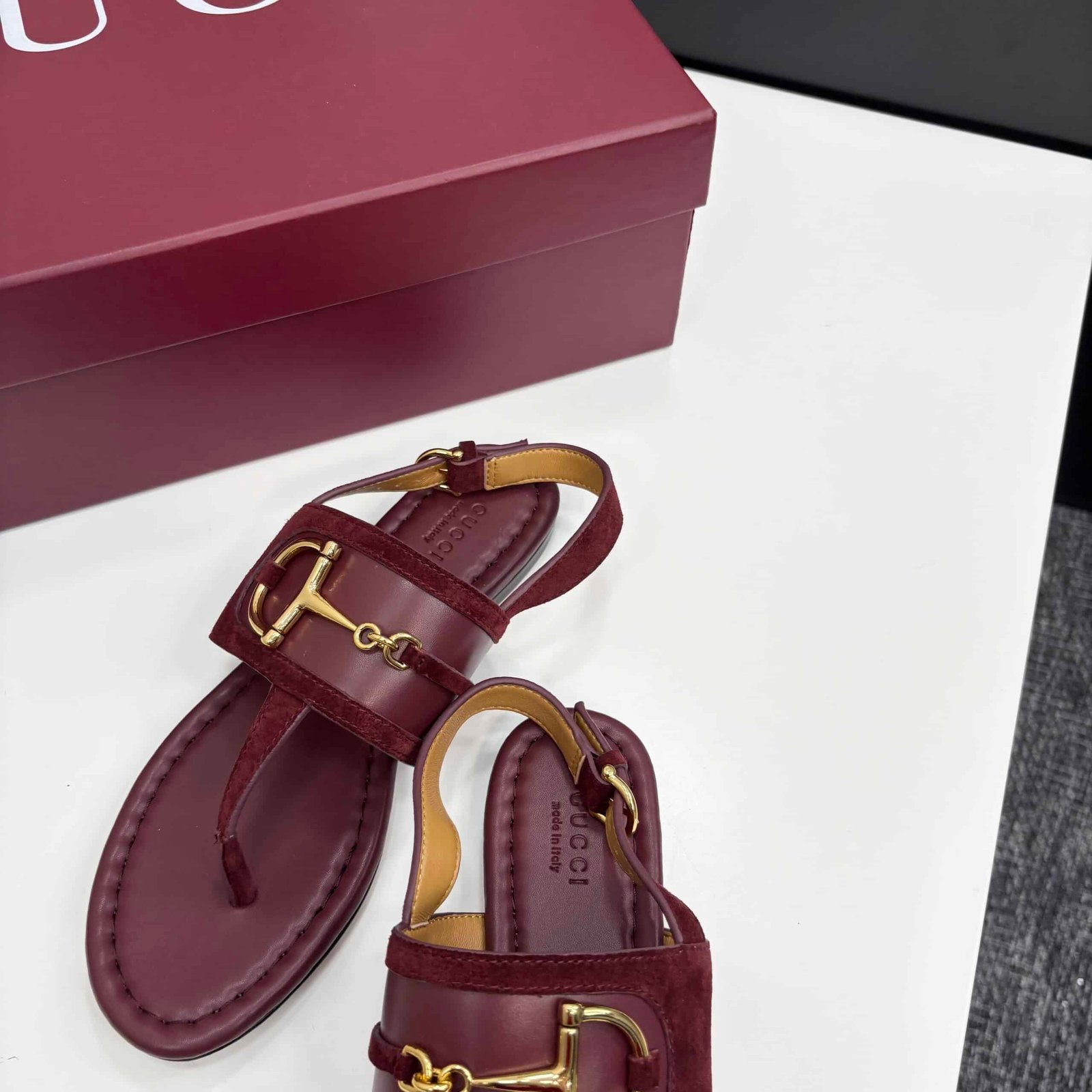 Gvc*1 Women’s Thong Sandal With Horsebit Rosso Ancora Red 834431 Aaexm 6207