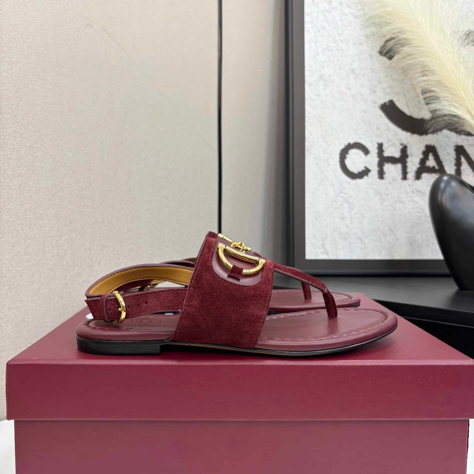 Gvc*1 Women’s Thong Sandal With Horsebit Rosso Ancora Red 834431 Aaexm 6207