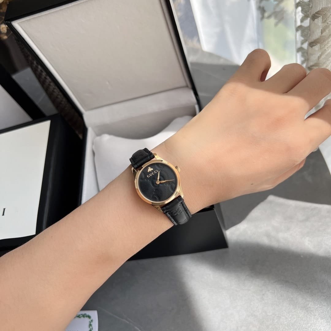 Gvc*1 G Timeless Watch Black Dial 27Mm
