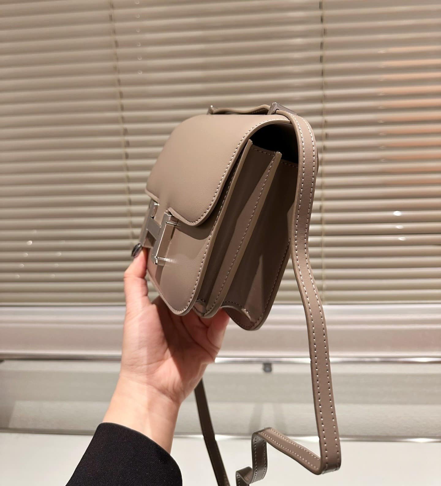 H**me5 Constance Mini Etoupe Epsom Dark Beige 18Cm
