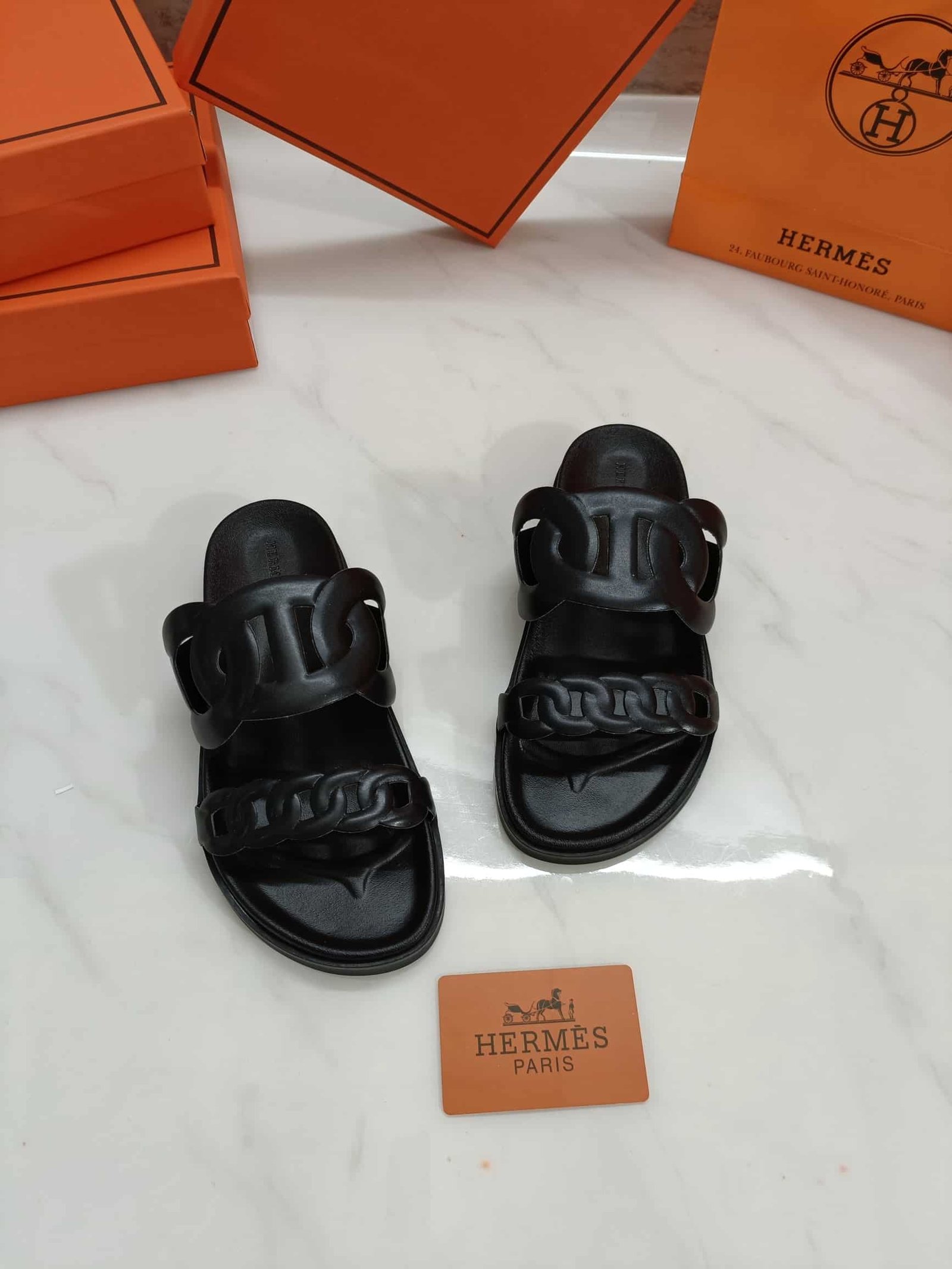 H**me5 Extra Sandal Black H222302Z 02350