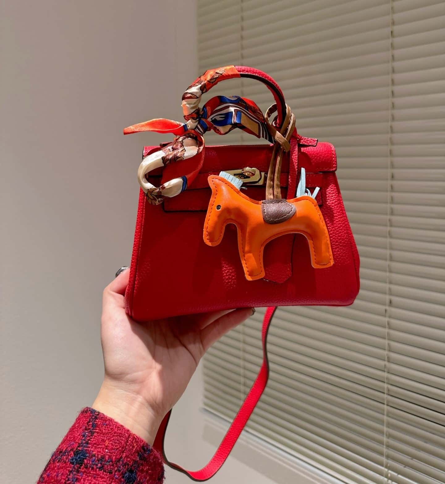 H**me5 Kelly Togo Red 20Cm