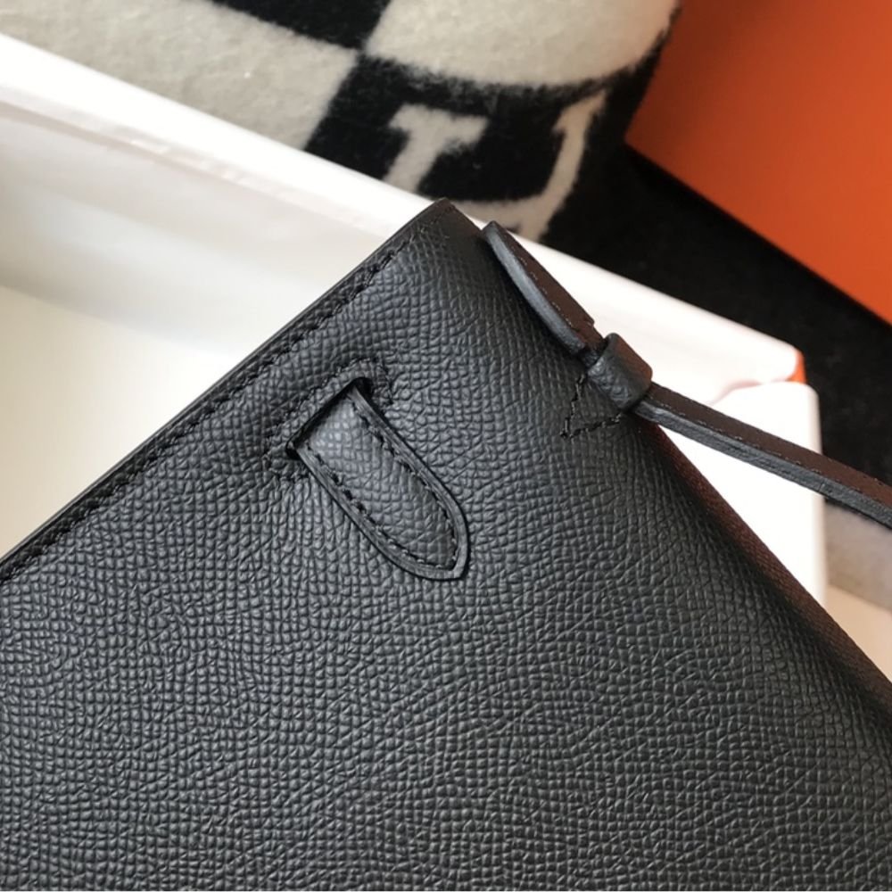 H**me5 Mini Kelly Pochette Gold Toned Hardware Black 22Cm
