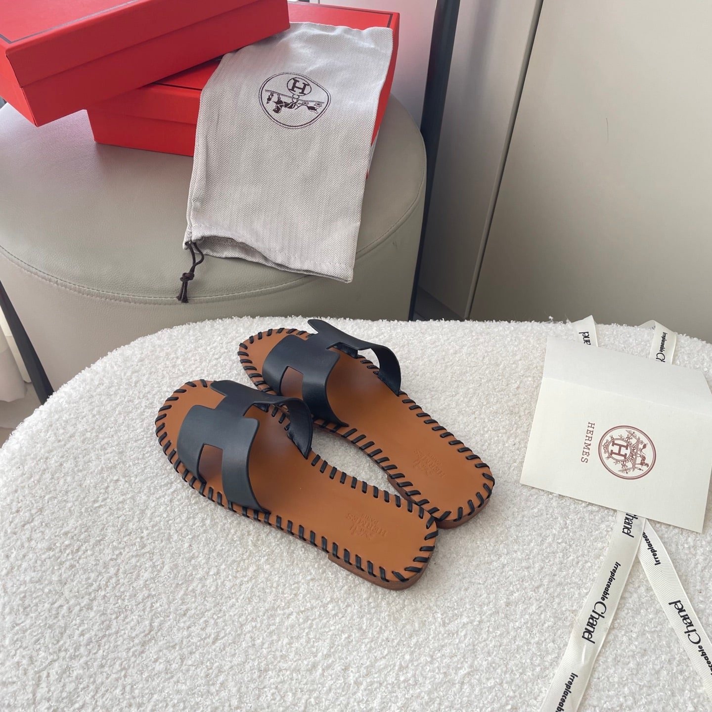 H**me5 Oran Sandals Stitching In Black And Brown