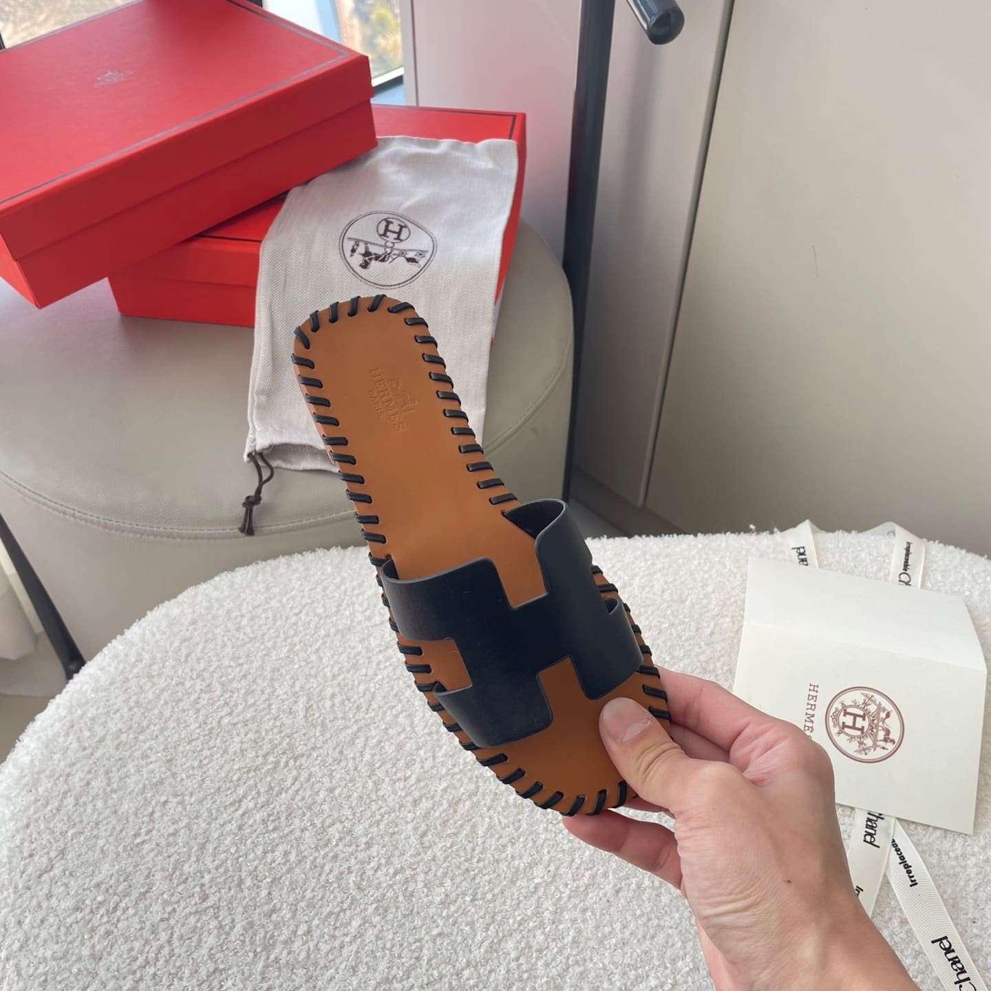 H**me5 Oran Sandals Stitching In Black And Brown
