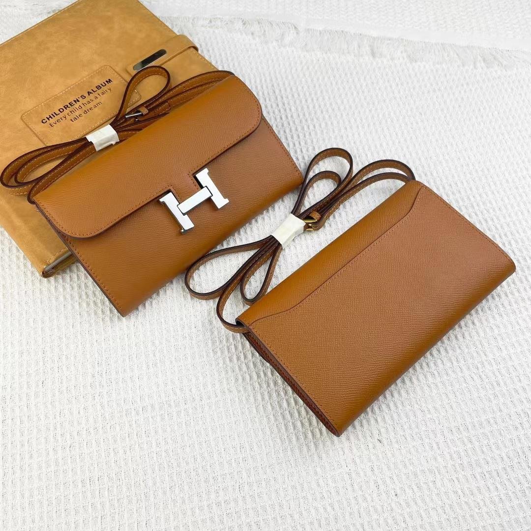H**me5 Constance Wallet To Go Gold Epsom Silver Hardware 21Cm