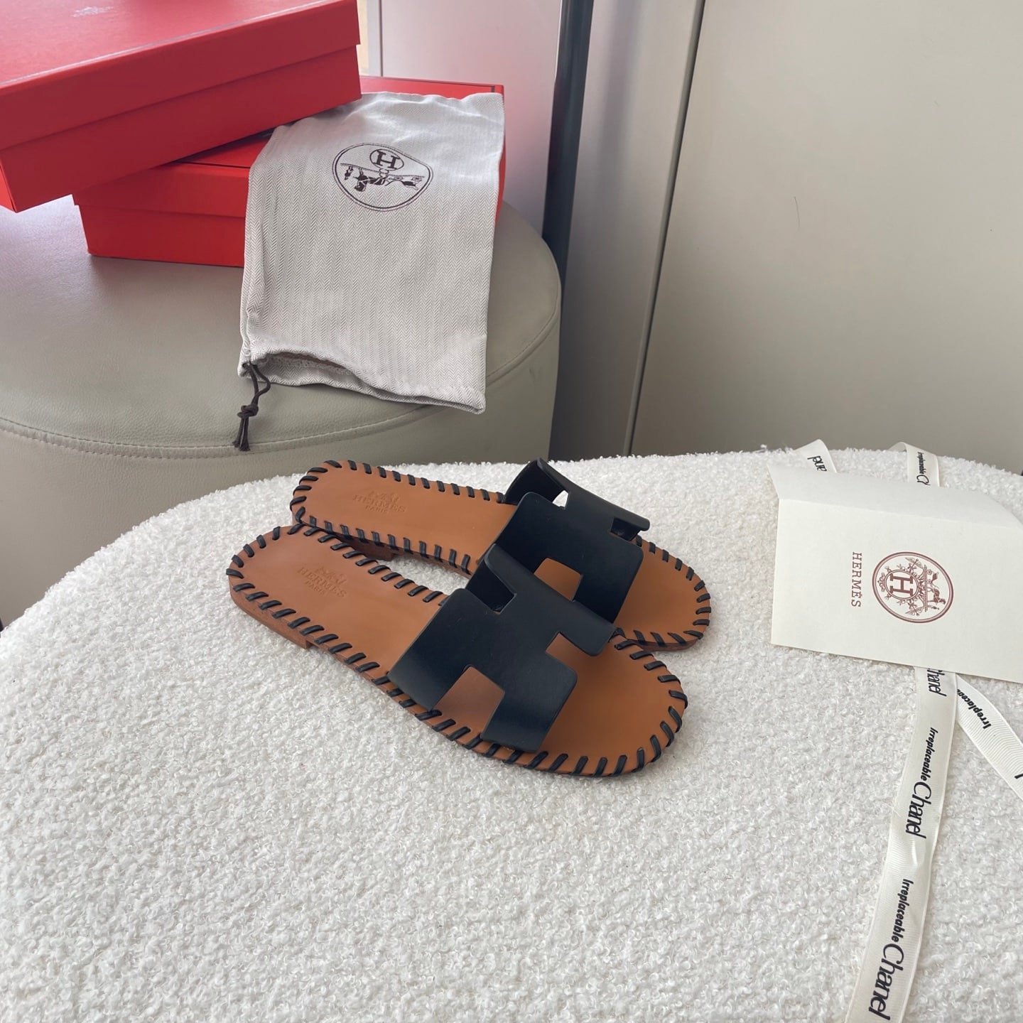 H**me5 Oran Sandals Stitching In Black And Brown