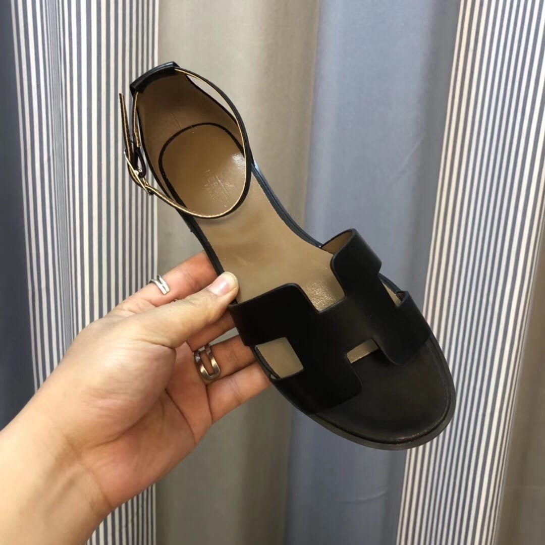 H**me5 Santorini Sandal Black H182139Z02420