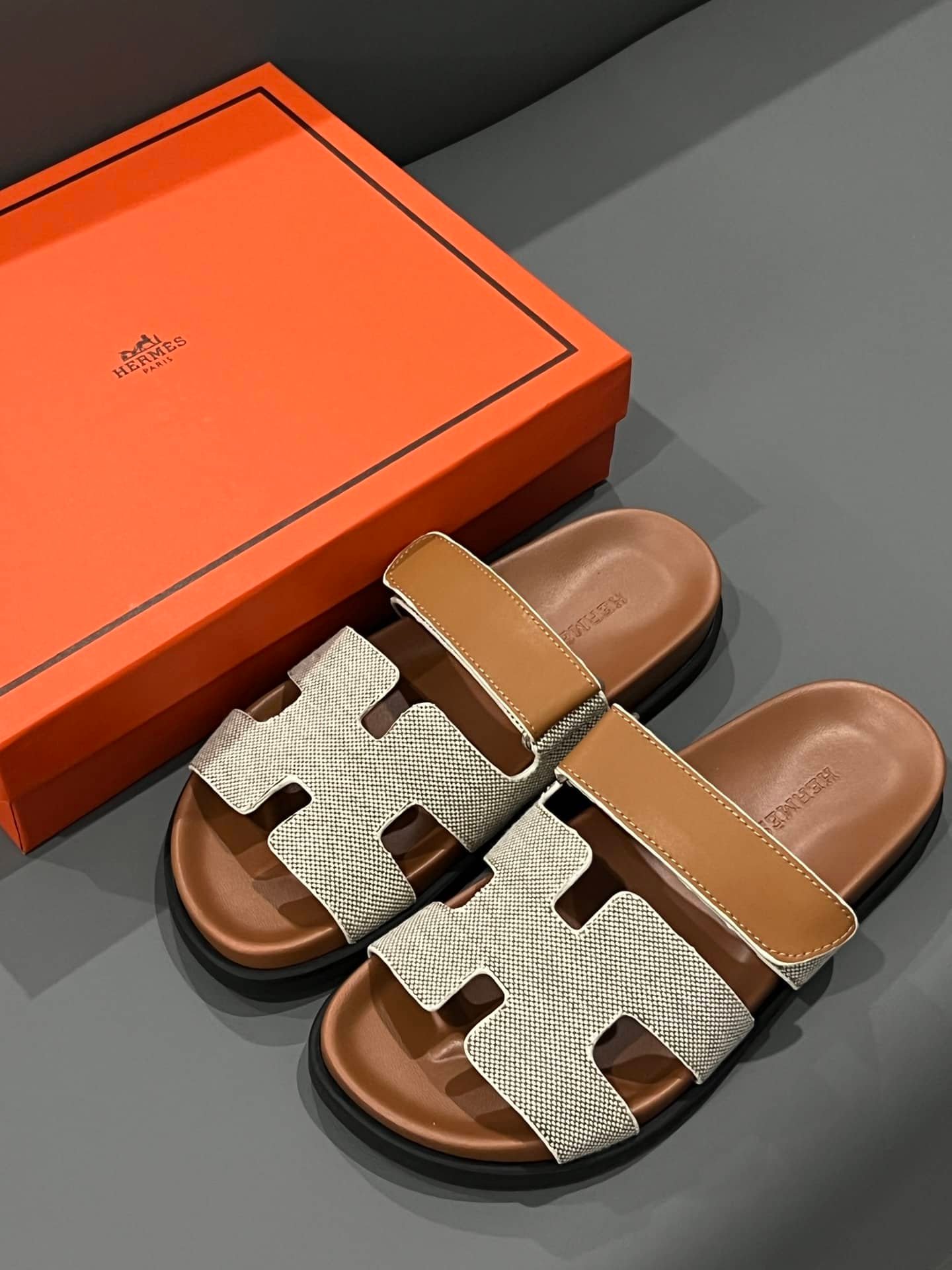 H**me5 Chypre Sandal Prunoir Canvas Natural