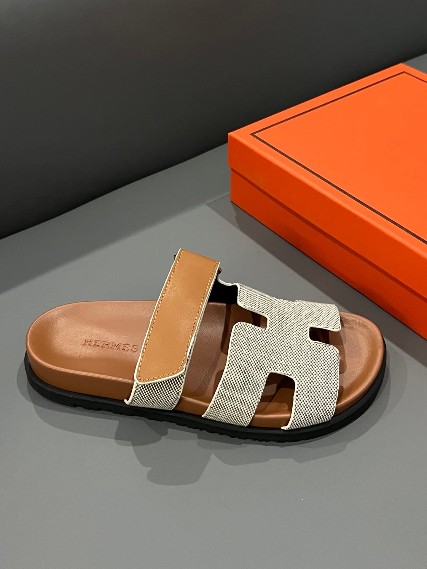 H**me5 Chypre Sandal Prunoir Canvas Natural