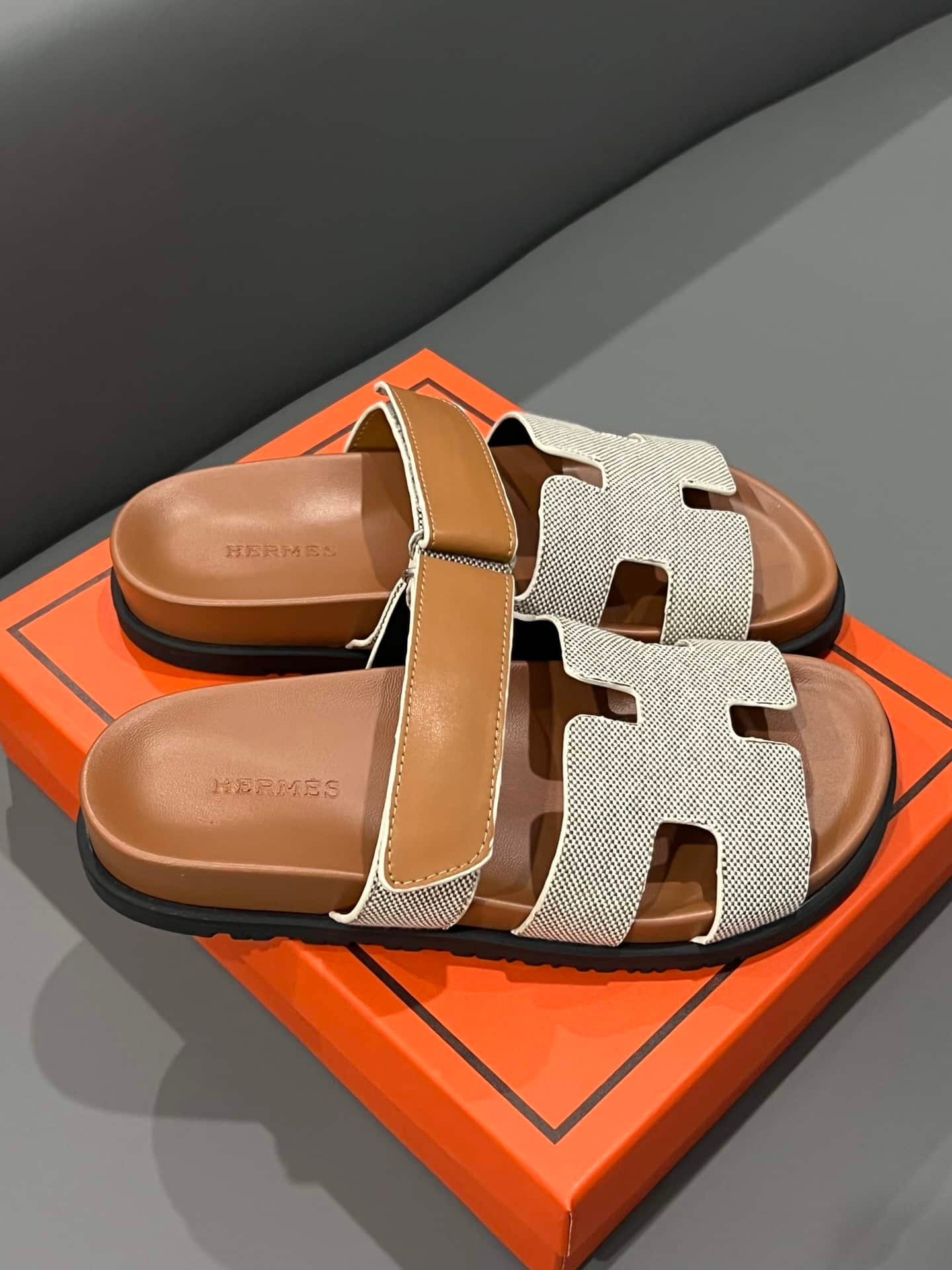 H**me5 Chypre Sandal Prunoir Canvas Natural